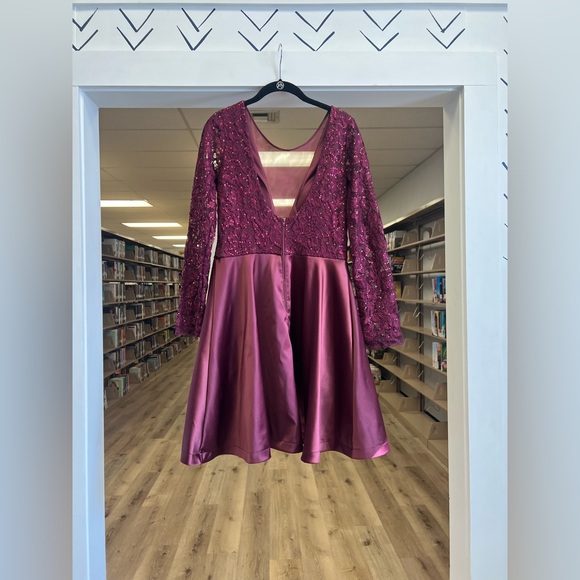 MY MICHELLE DRESS MAGENTA SIZE 13 - Picture 2 of 3